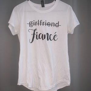 ❤️SOLD ON MERC❤️WHITE “FIANCÈ” GRAPHIC TEE